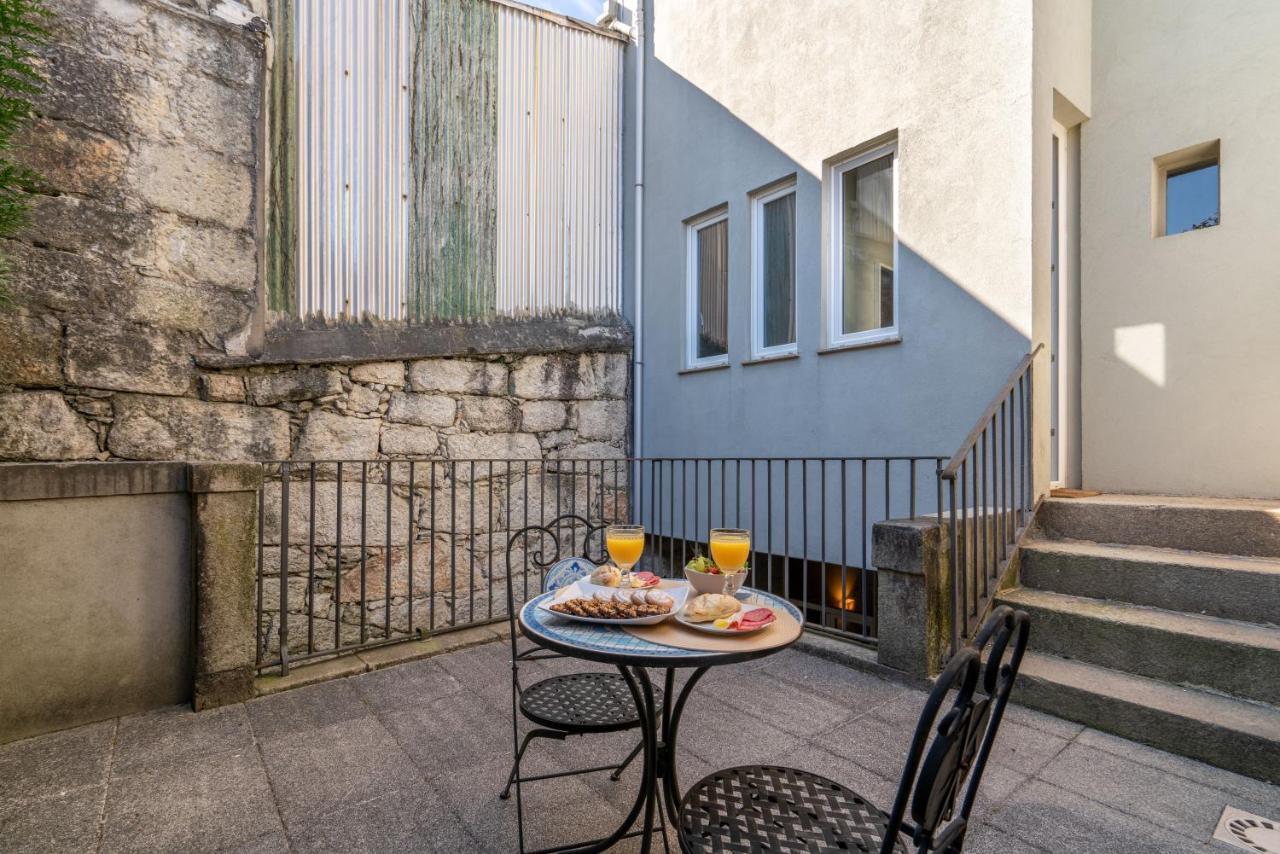 Host Wise - Sweet Bright Flats - City Center Porto Exterior photo